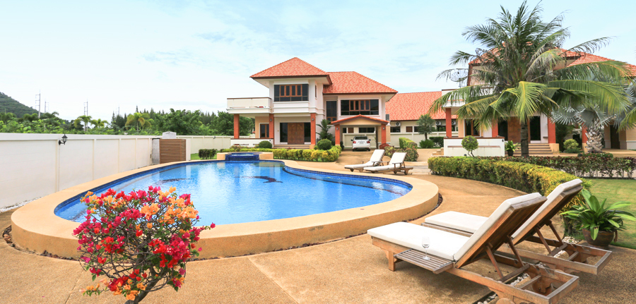 3B Private Villa Olivia + Pool